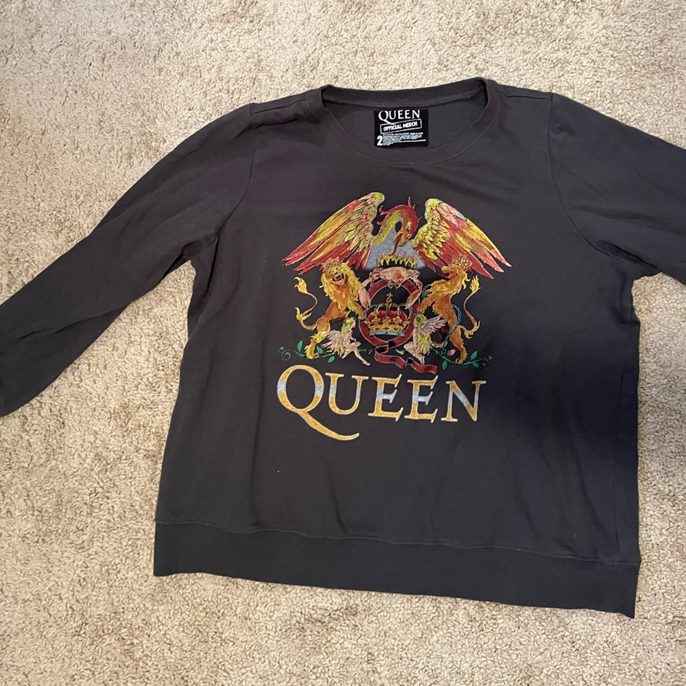 Grey Queen Crewneck
